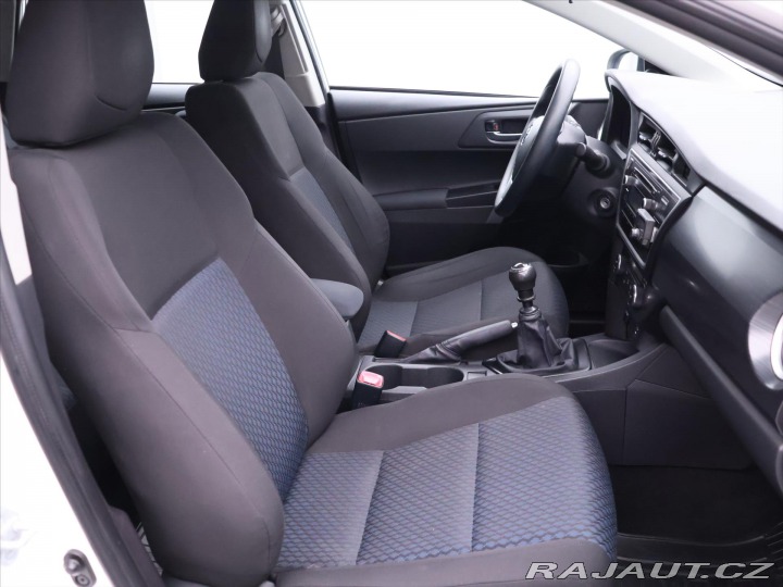 Toyota Auris 1,4 D-4D Touring Sports P 2014