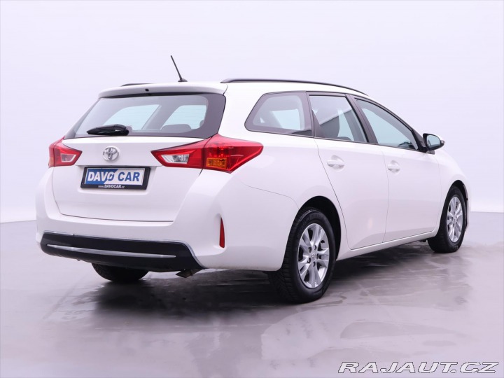 Toyota Auris 1,4 D-4D Touring Sports P 2014