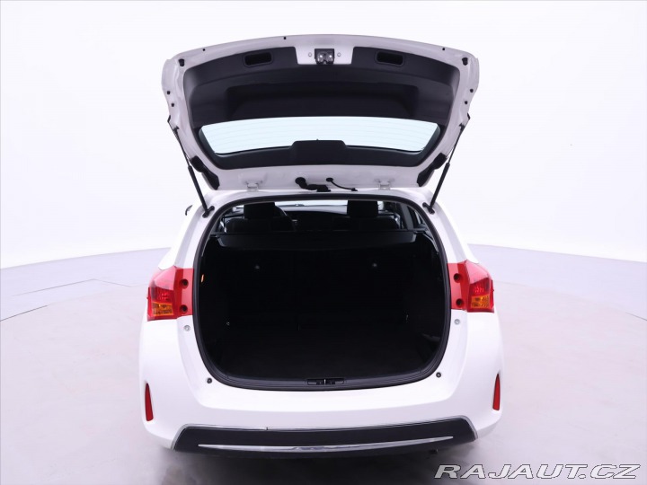 Toyota Auris 1,4 D-4D Touring Sports P 2014