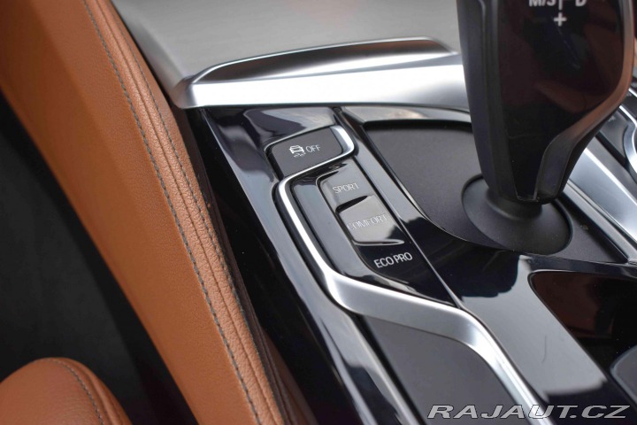 BMW 5 530d xD*REZERVACE* 2018