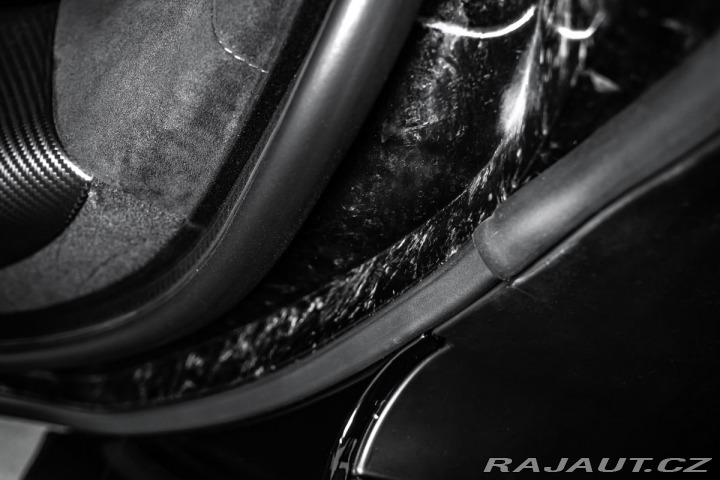 McLaren Ostatní modely Coupe 2024