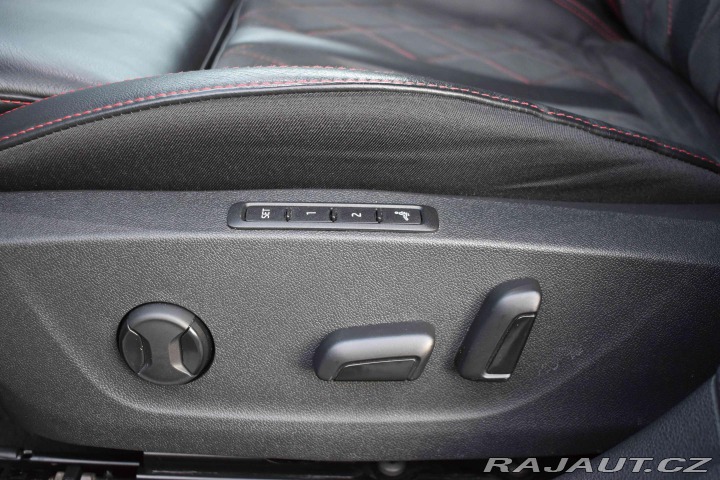 Škoda Octavia RS 2.0TDI 4x4*TAŽNÉ*ZÁRUK 2022