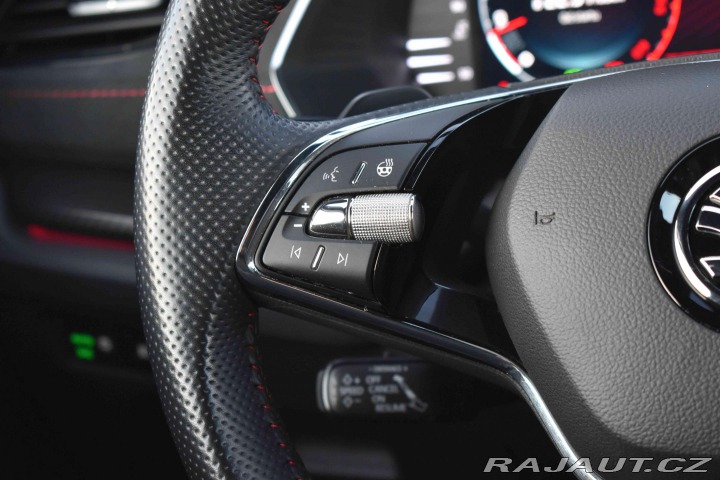 Škoda Octavia RS 2.0TDI 4x4*TAŽNÉ*ZÁRUK 2022