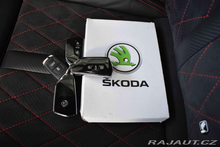 Škoda Octavia RS 2.0TDI 4x4*TAŽNÉ*ZÁRUK 2022