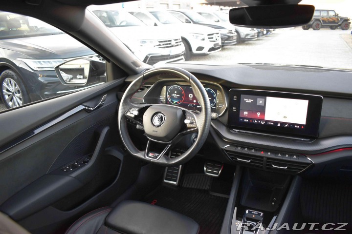 Škoda Octavia RS 2.0TDI 4x4*TAŽNÉ*ZÁRUK 2022