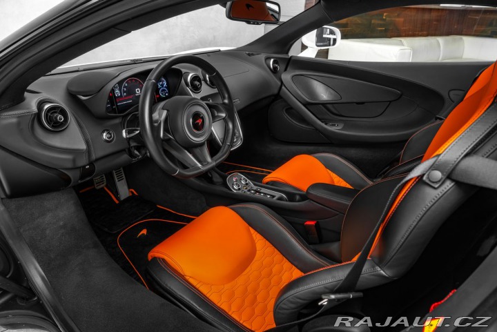 McLaren Ostatní modely 540C 2018