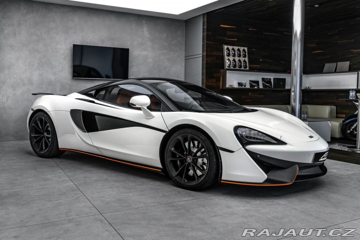 McLaren Ostatní modely 540C 2018