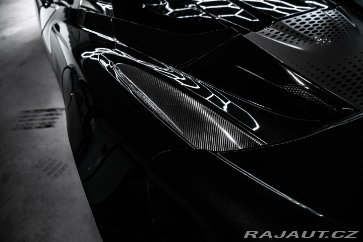 McLaren 750S Spider B&W/360°/CARBO 2025