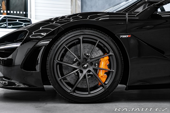 McLaren 750S Spider B&W/360°/CARBO 2025