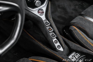 McLaren 750S Spider B&W/360°/CARBO 2025