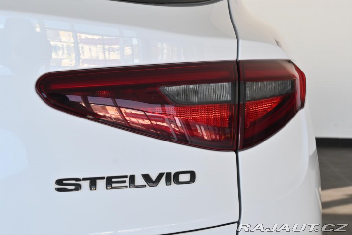 Alfa Romeo Stelvio 2,2 JTDM 154kW AT8 AWD VE 2022