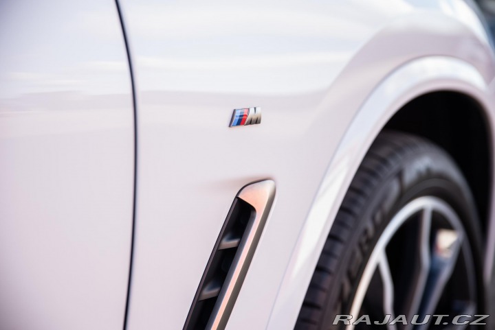 BMW X3 M40i Pano,HeadUp, 4xzimni 2020