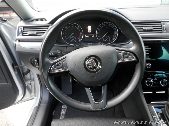 Škoda Superb 2,0 TDI 140kW Style kombi 2017