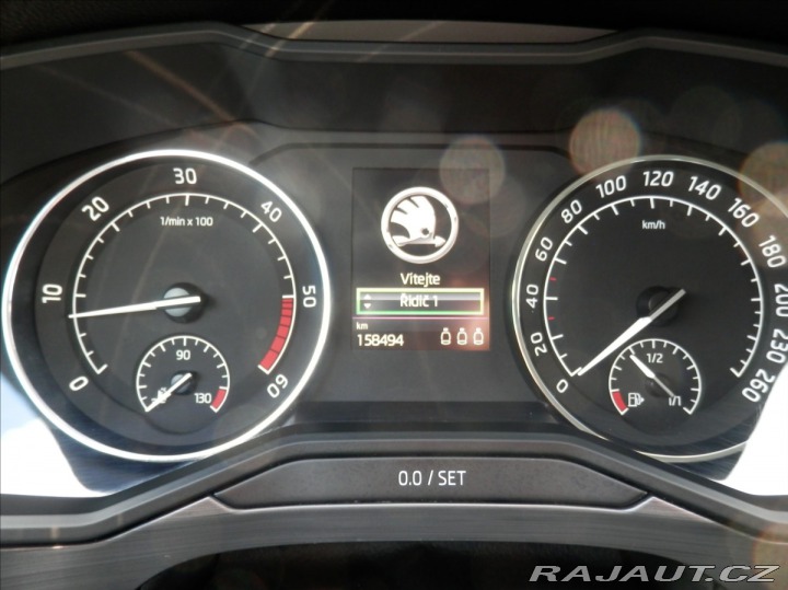 Škoda Superb 2,0 TDI 140kW Style kombi 2017