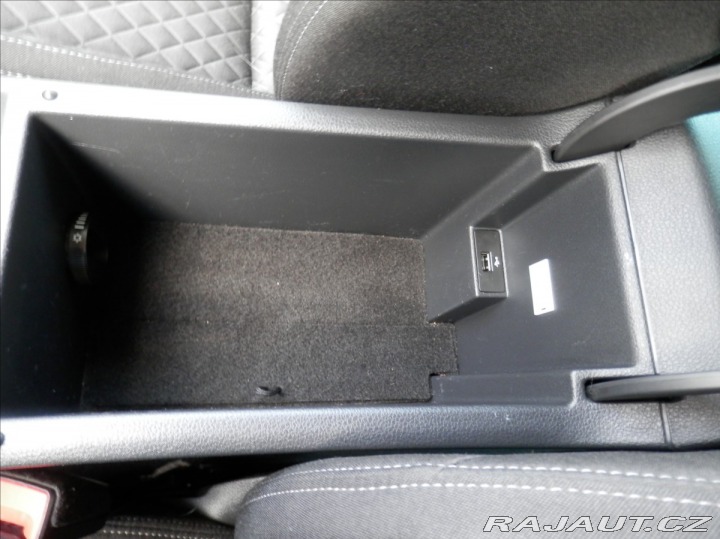 Škoda Superb 2,0 TDI 140kW Style kombi 2017