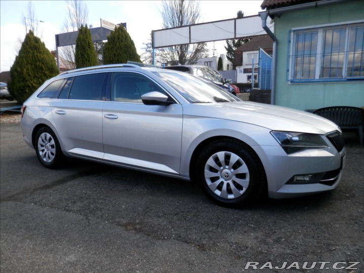 Škoda Superb 2,0 TDI 140kW Style kombi 2017