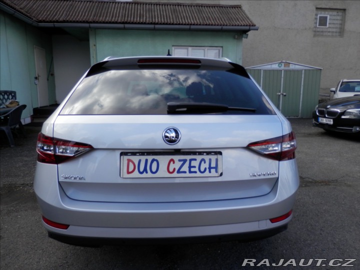 Škoda Superb 2,0 TDI 140kW Style kombi 2017