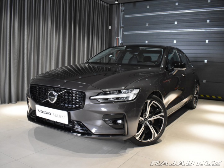 Volvo S60 2,0 B5 AWD ULT Panorama,h 2023