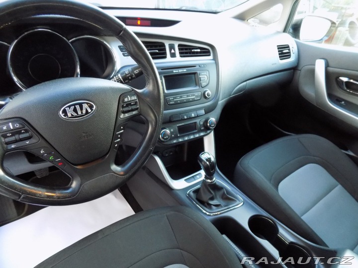 Kia Ceed 1.6CRDi/ČR/Klimatizace/ 2012