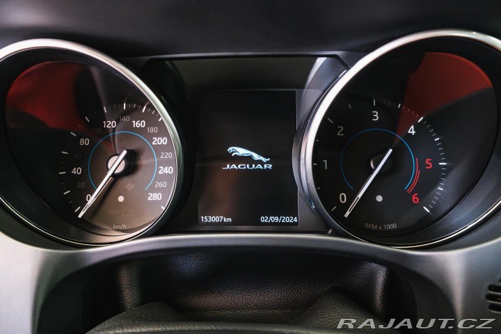 Jaguar F-Pace R-Sport 22 Nový mot 2017
