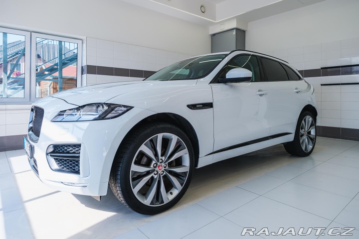 Jaguar F-Pace R-Sport 22 Nový mot 2017