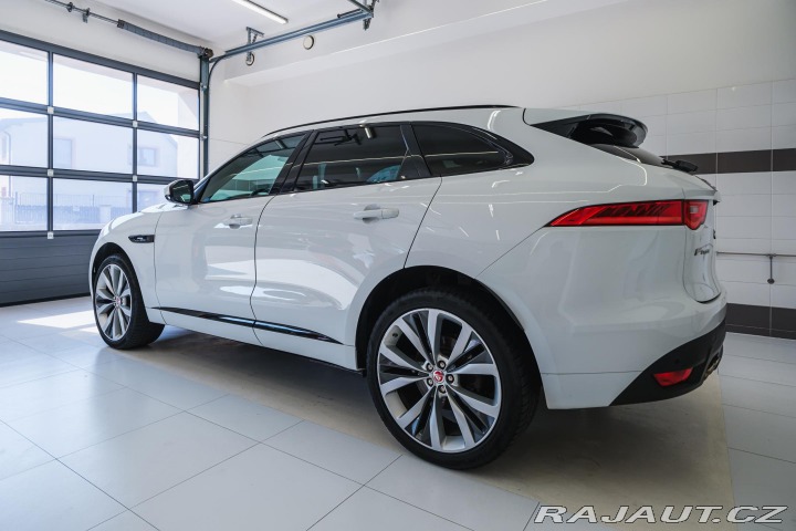 Jaguar F-Pace R-Sport 22 Nový mot 2017