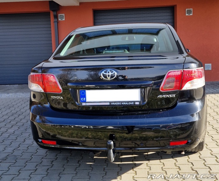 Toyota Avensis automat.přev., výbava Sol 2011
