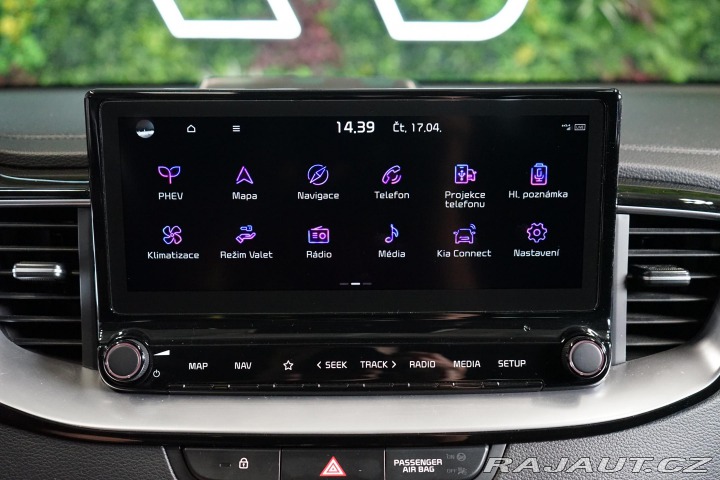 Kia XCeed 1.6 GDi 6AT Hybrid Pano Z 2021
