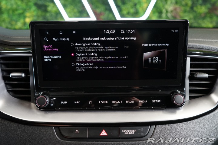 Kia XCeed 1.6 GDi 6AT Hybrid Pano Z 2021