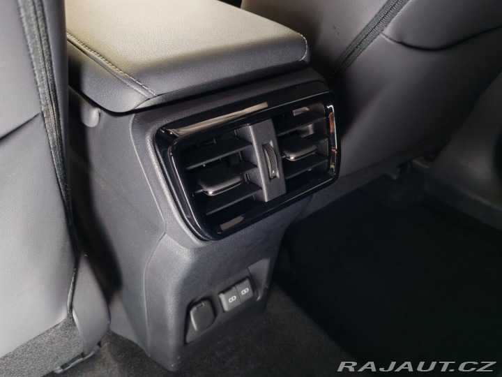 Lexus Ostatní modely NX 350h 350h 2.5 4×4 E-FOUR Comfo 2024