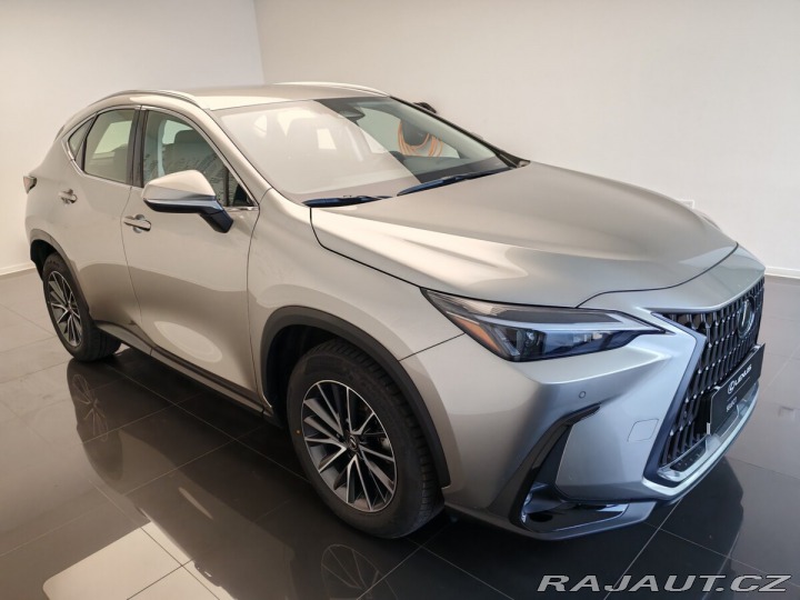 Lexus Ostatní modely NX 350h 350h 2.5 4×4 E-FOUR Comfo 2024