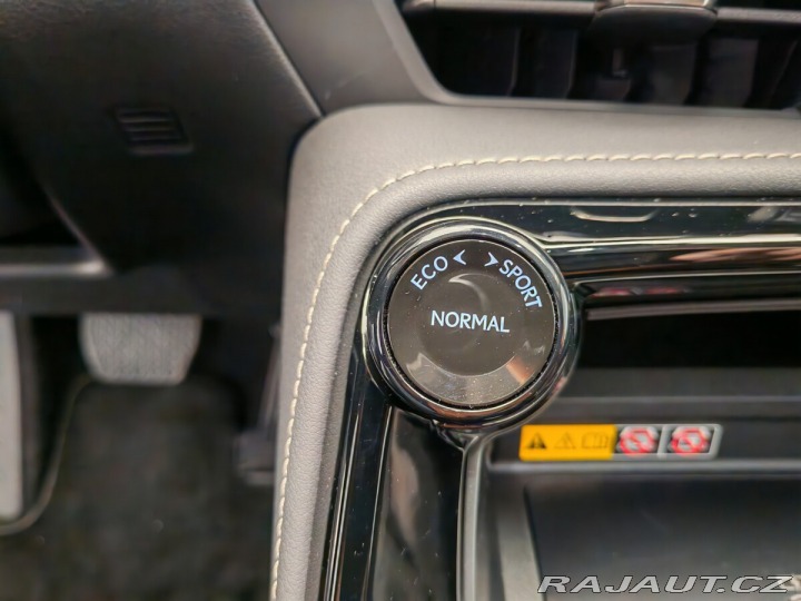 Lexus Ostatní modely NX 350h 350h 2.5 4×4 E-FOUR Comfo 2024