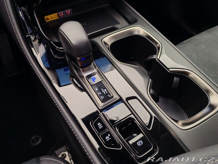Lexus Ostatní modely NX 350h 350h 2.5 4×4 E-FOUR Comfo 2024