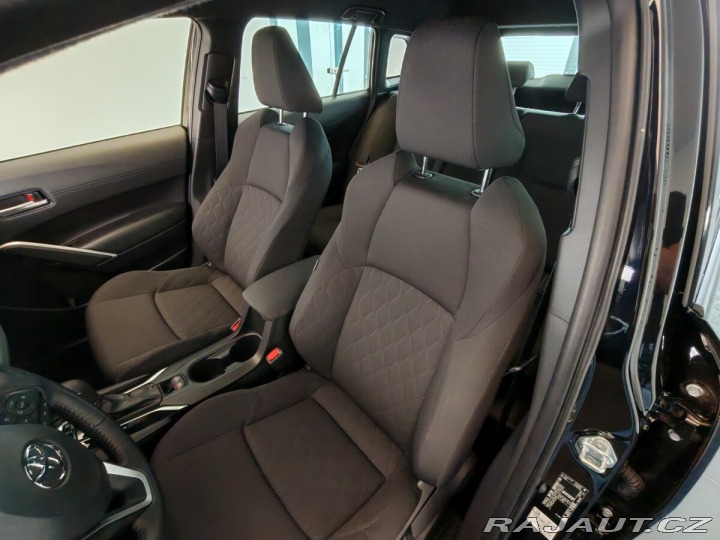 Toyota Corolla Cross 1.8 Hybrid Comfort Busine 2024