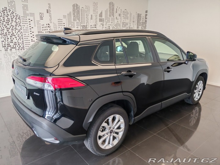 Toyota Corolla Cross 1.8 Hybrid Comfort Busine 2024