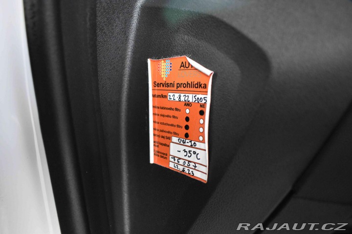 BMW 2 220d xDrive REZERVACE 2021