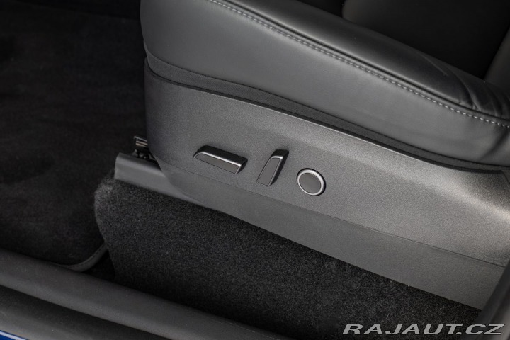 Tesla Model Y AWD/Dual Motor 2023