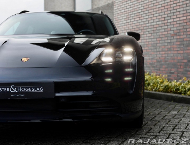 Porsche Taycan Cross Turismo 4 *Pasažie 2022