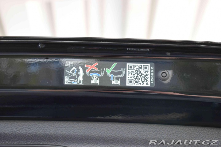 Mercedes-Benz GLE 300d 4M*AMG*REZERVACE* 2022