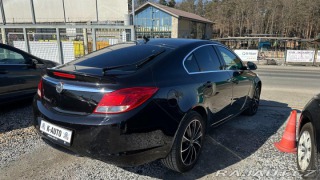 Opel Insignia 1.8i 103kW *ALU*NAVI*PDC* 2009