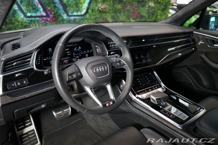 Audi SQ7 TDI Laser Nez.Top 7-Míst 2020