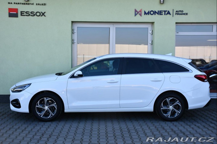 Hyundai i30 1.6CRDi 85kW FRESH ZÁRUK 2021