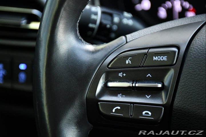 Hyundai i30 1.6CRDi 85kW FRESH ZÁRUK 2021