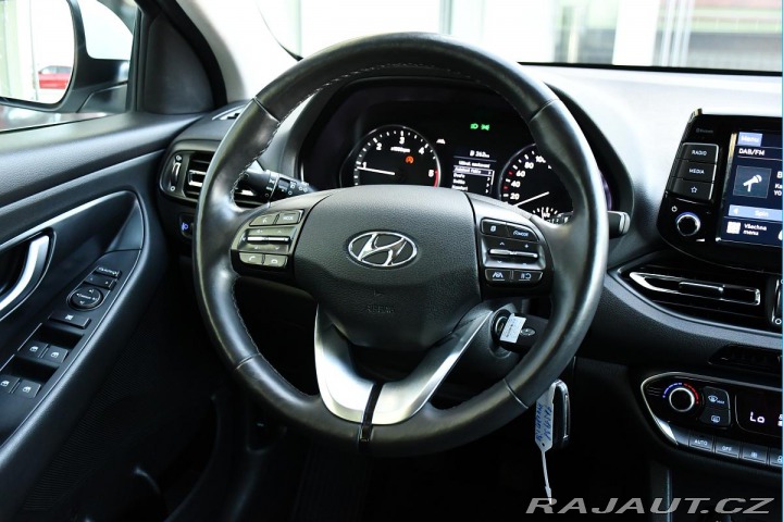Hyundai i30 1.6CRDi 85kW FRESH ZÁRUK 2021