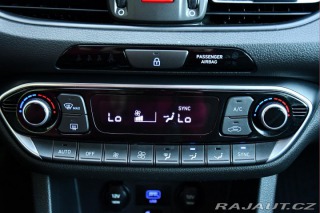Hyundai i30 1.6CRDi 85kW FRESH  ZÁRUK 2021