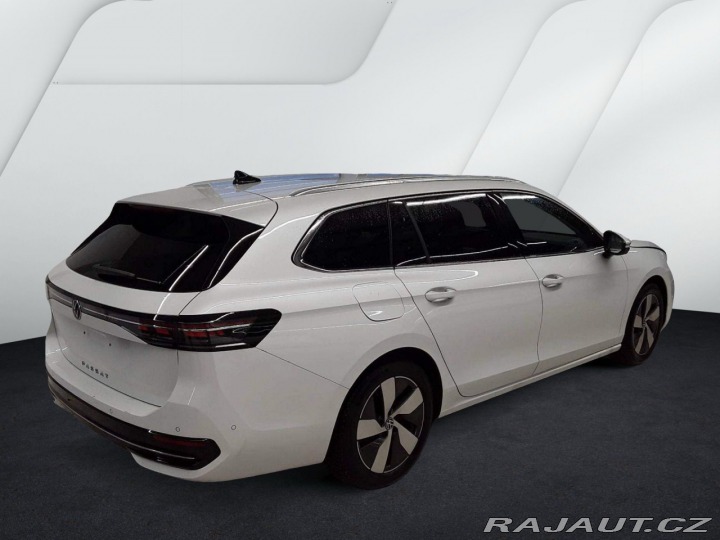 Volkswagen Passat 2.0TDI DSG Business 2024