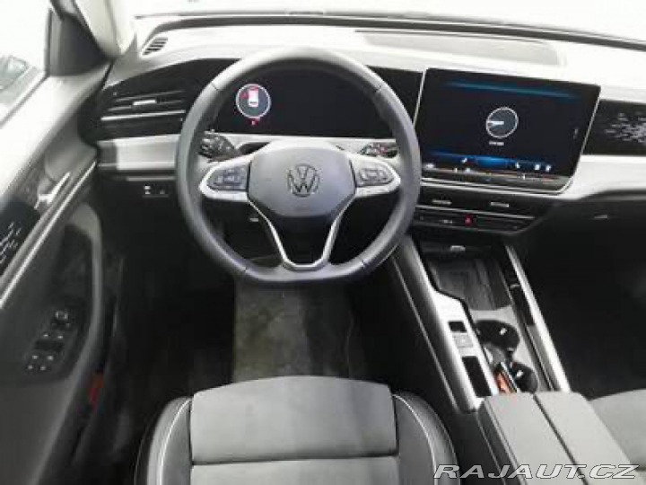 Volkswagen Passat 2.0TDI DSG Business 2024