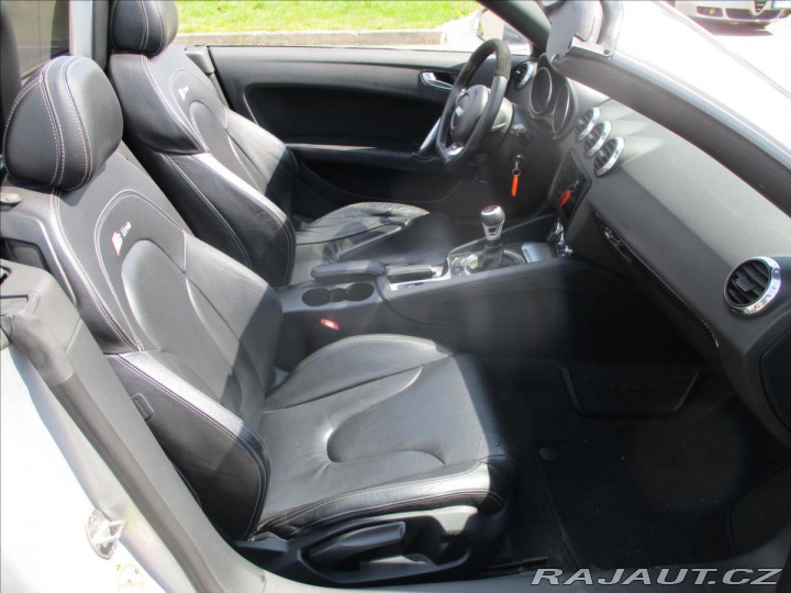 Audi TT 2,0 TFSi 147kw S-Line 2007