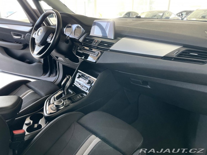 BMW 2 218d Aut*SPORT*LED*KeyLes 2018