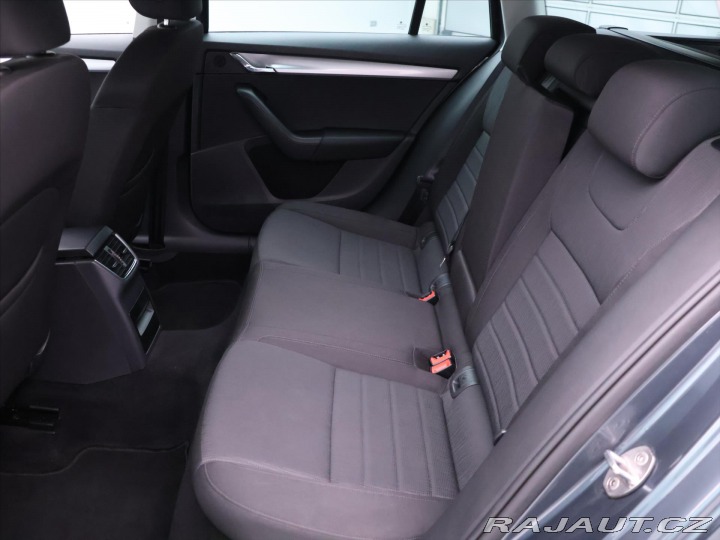 Škoda Octavia 1,6 TDI 81kW Style 1Maj. 2016